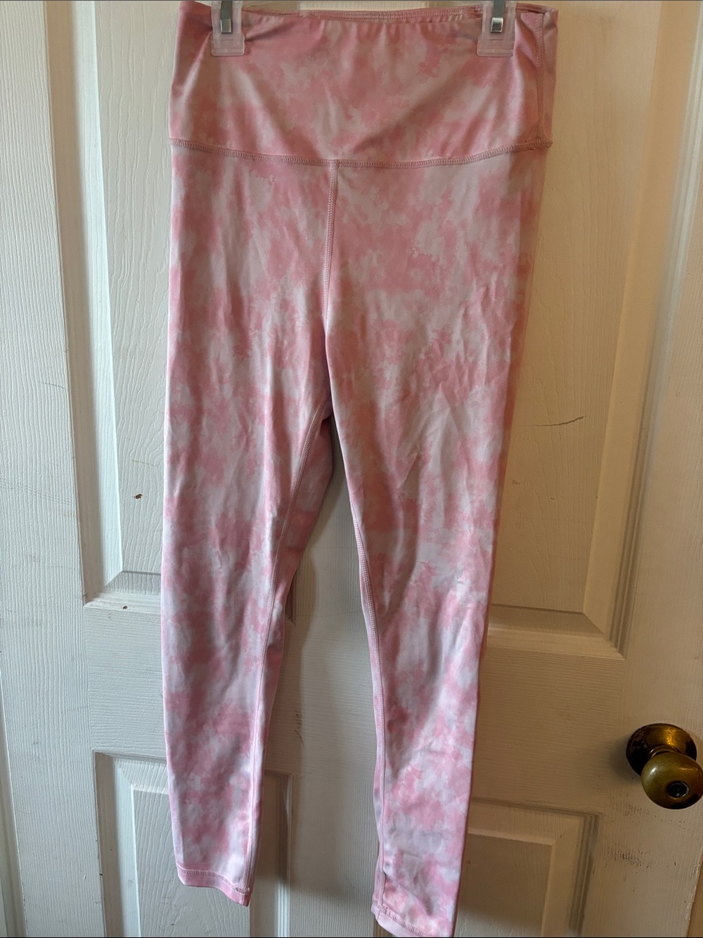 High-Waist Pink Tie-Dye Performance Leggings